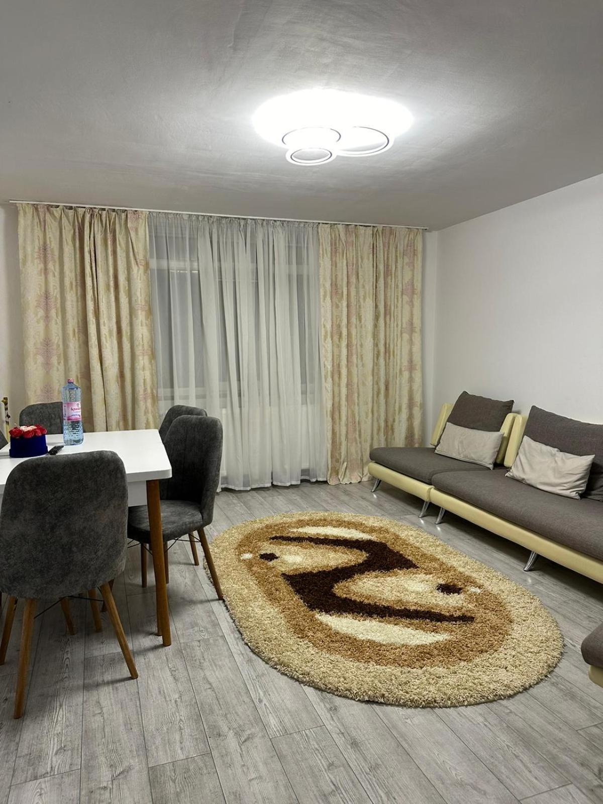 Special Apartment Nadeva Suczawa Zewnętrze zdjęcie