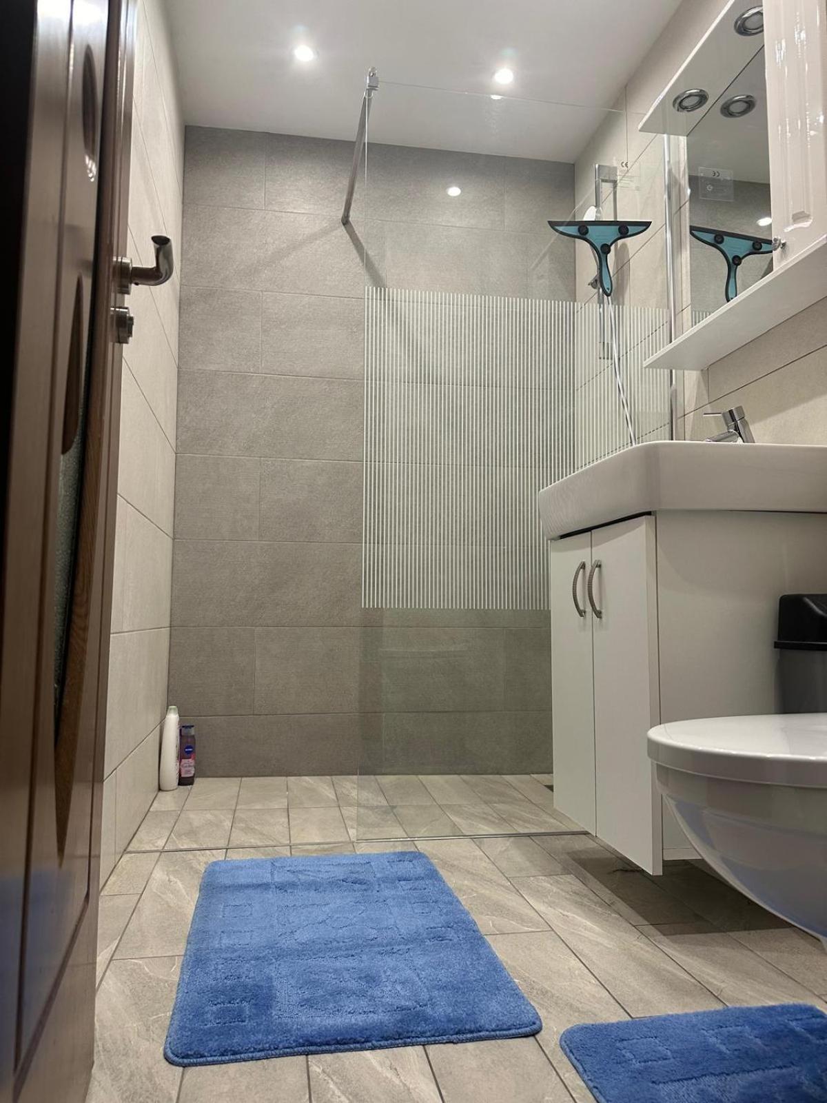 Special Apartment Nadeva Suczawa Zewnętrze zdjęcie
